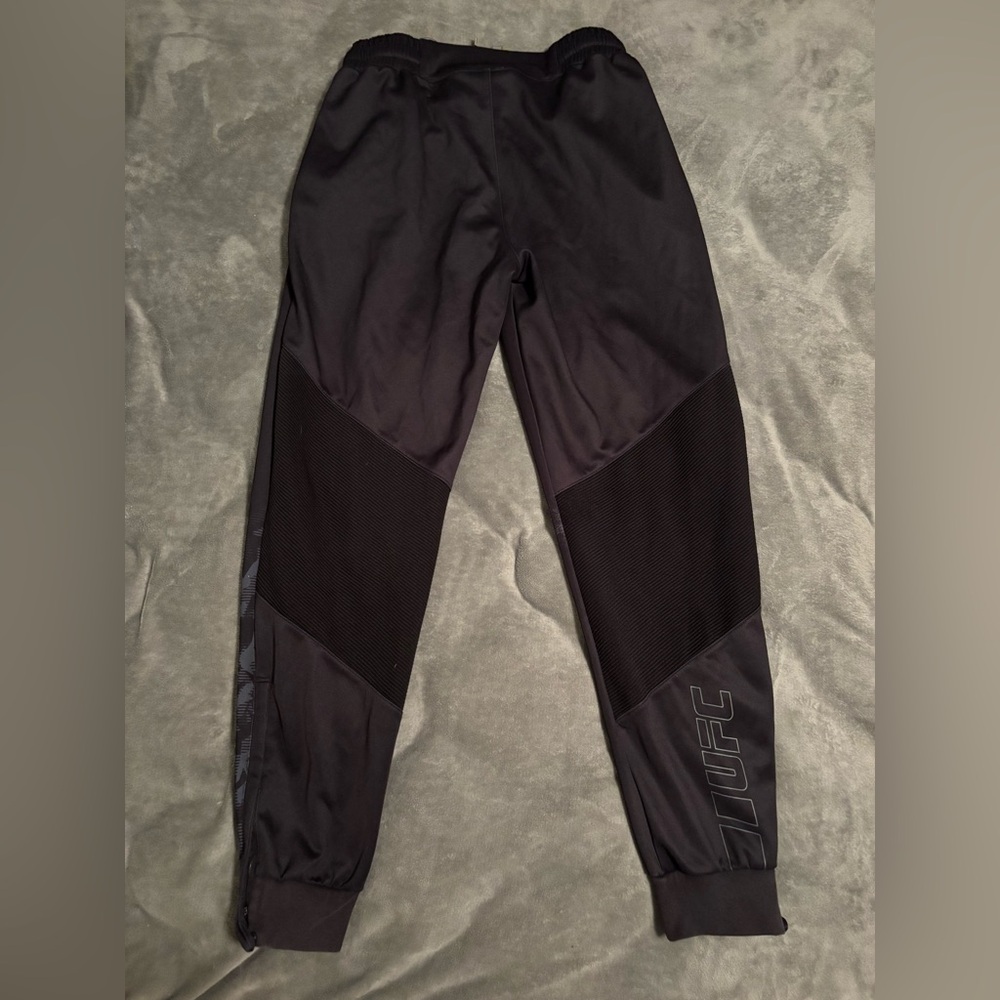 UFC Joggers - Picture 5 of 7